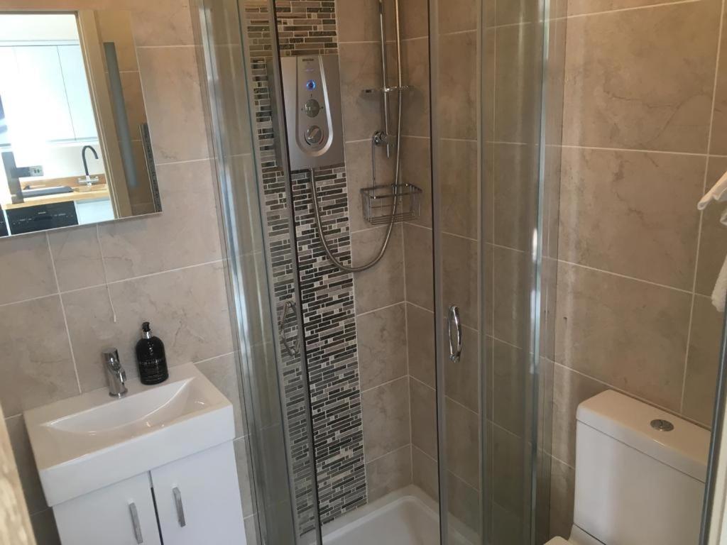 Russet Apartment Yate Ngoại thất bức ảnh